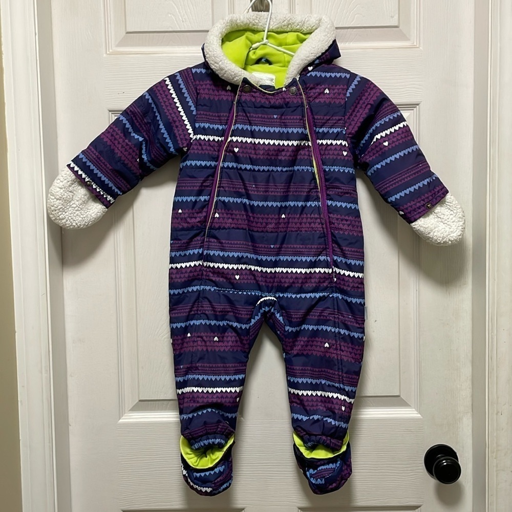 BLUMIND| Girls| Hooded | Purple Hearts| Onesie |Snowsuit| Size 18 Month
